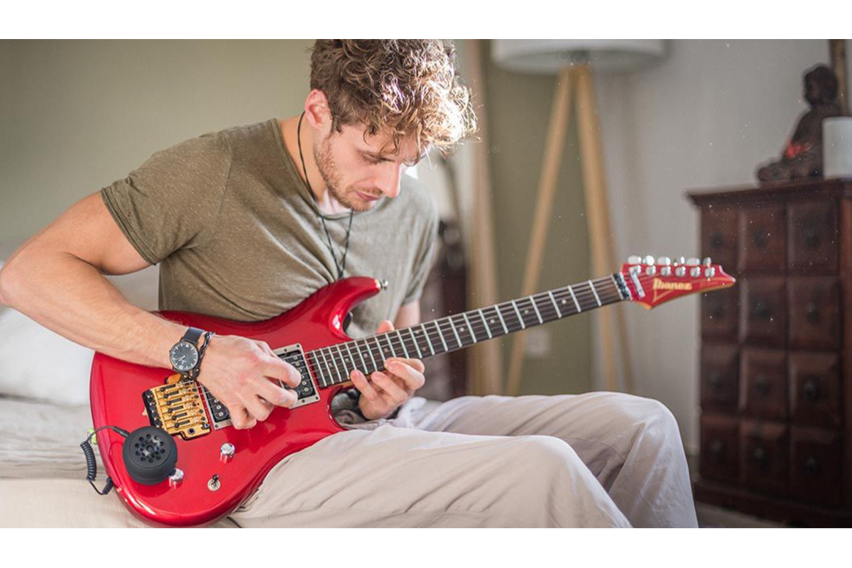 Fluid Audio Strum Buddy